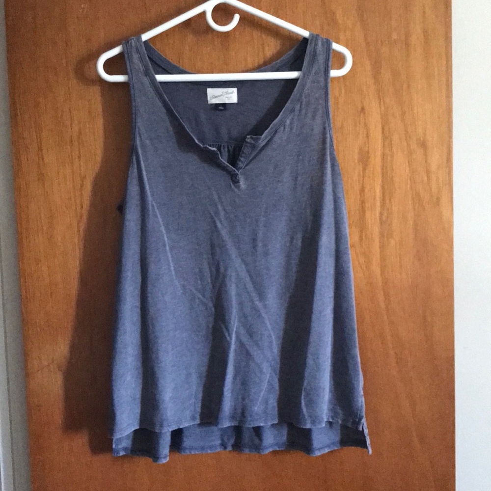 Universal Thread Tank